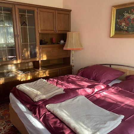 Suburb Hostel พัวคาร์สดอร์ฟ ภายนอก รูปภาพ